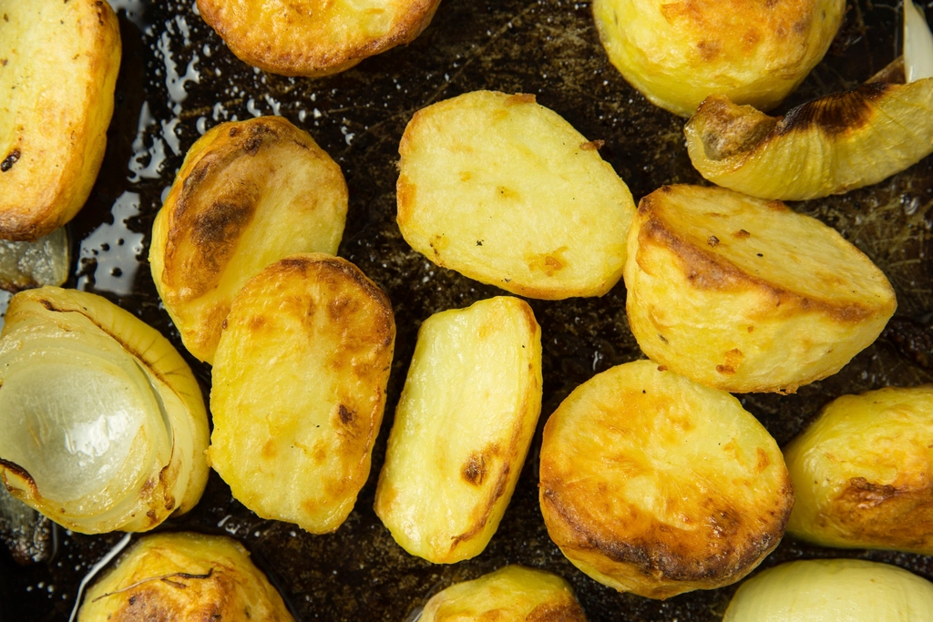 Garlic Roasted Potatoes